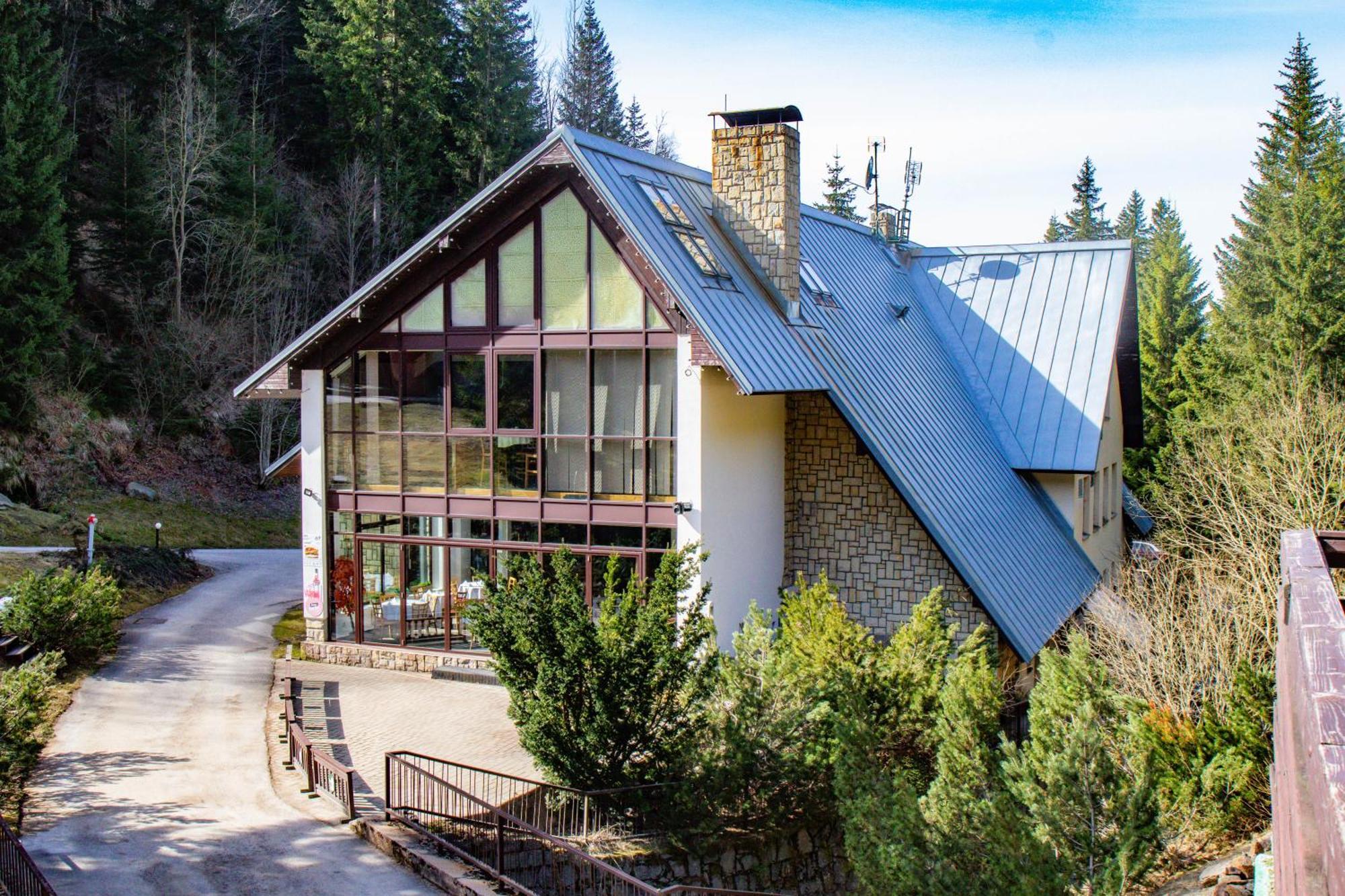 Hotel Esprit Špindlerŭv Mlýn المظهر الخارجي الصورة